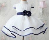 Vestido de seda, de 7 meses á 2 anos